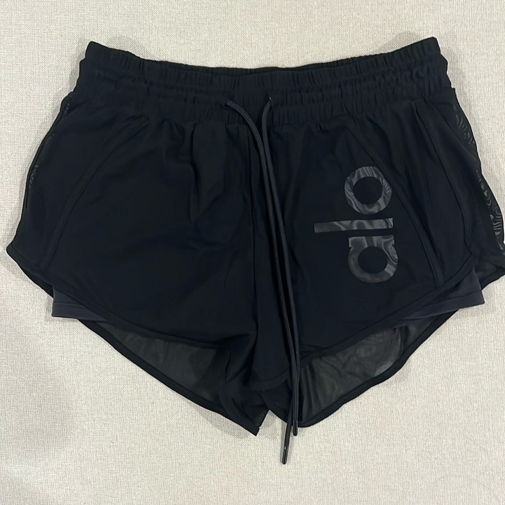 Alo Ambiance Short